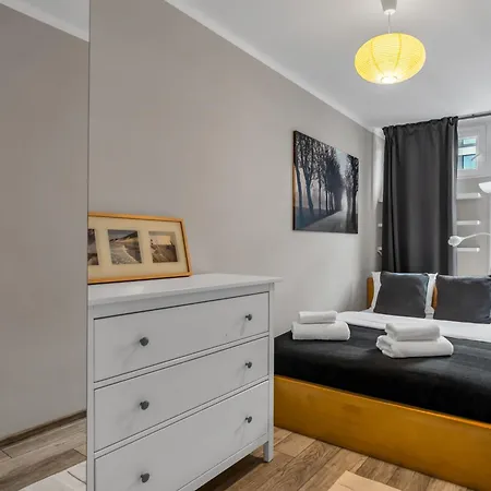 Grzybowska 13th Floor Stylish By Bookinghost *