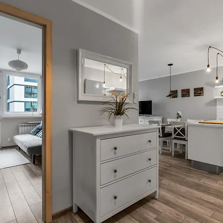 Grzybowska 13th Floor Stylish By Bookinghost Warschau