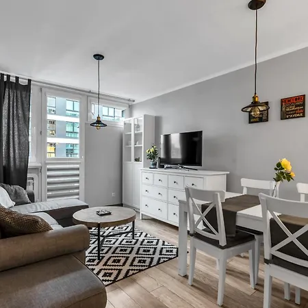 Apartment Grzybowska 13th Floor Stylish Warsaw